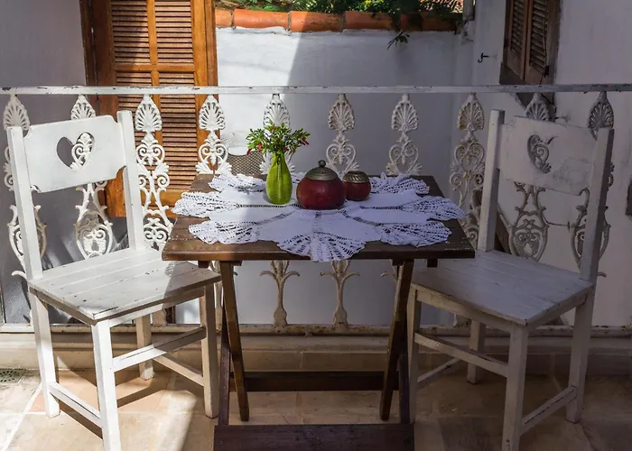 Ossos Guest House